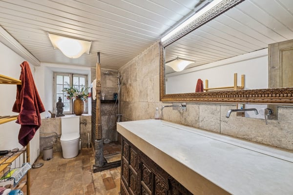 Maison villageoise d'exception au coeur de Sullens ! 8
