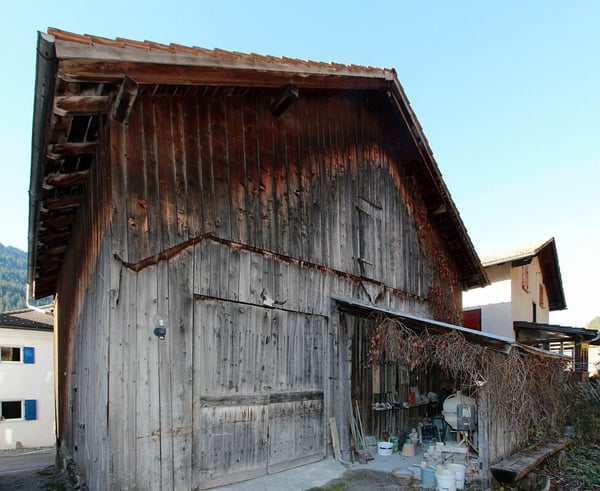 Historisches Mehrfamilienhaus mit grossem Stall in Tinizong 12