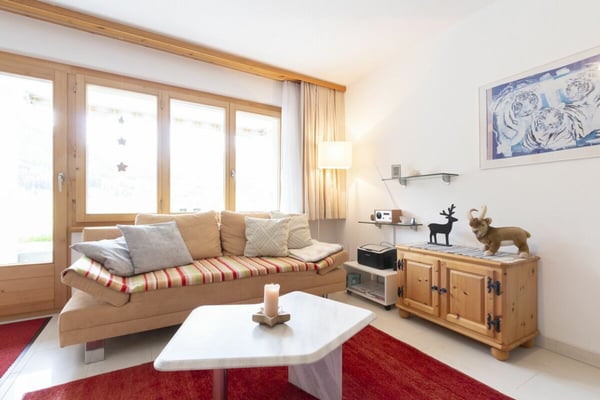 Sonnige 2.5-Zimmerwohnung mit Ausblick über Savognin 7