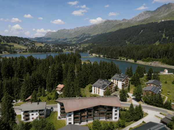 Ruhige 3 Zimmerwohnung in Lenzerheide beim See 12