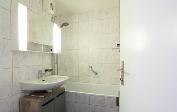 Ruhige 3 Zimmerwohnung in Lenzerheide beim See 9