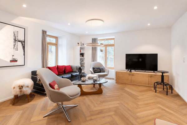3.5 Zimmerwohnung mit extravagantem Innenausbau 2