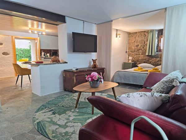 Studio meublé au rez 1