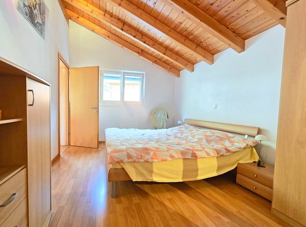 Grande villa familiale sur le coteau de Fully 7