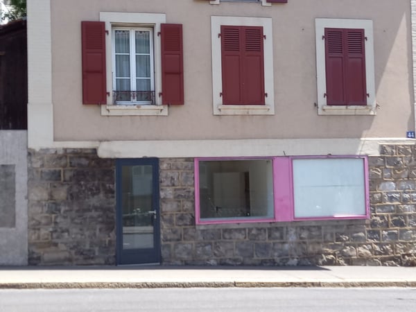 Local commercial de 35 m² à louer – Route Aloys-Fauquez 44, Lausanne 2