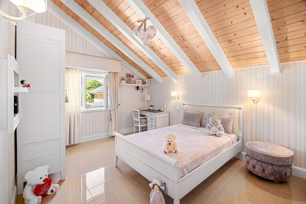 Villa 5,5 pièces au charme méditerranéen avec jardin et cuisine d'été 6