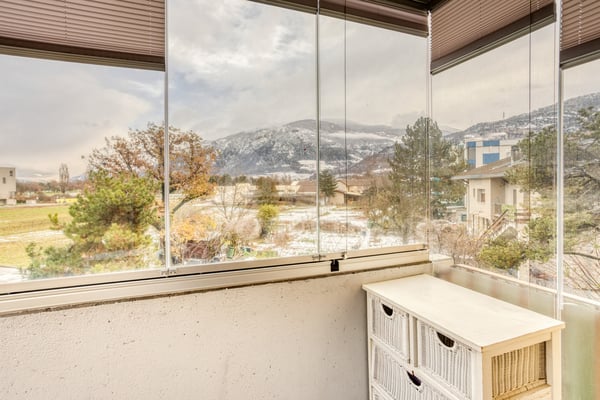 SUPERBE APPARTEMENT 1.5 PIECES ENTIÈREMENT RÉNOVÉ 9