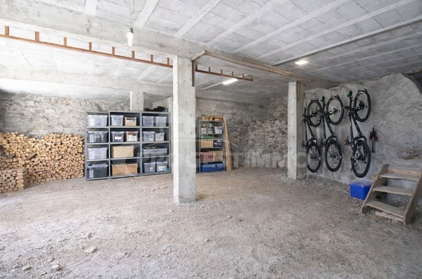MAISON VILLAGEOISE AVEC POSSIBILITE D'AGRANDISSEMENT 12
