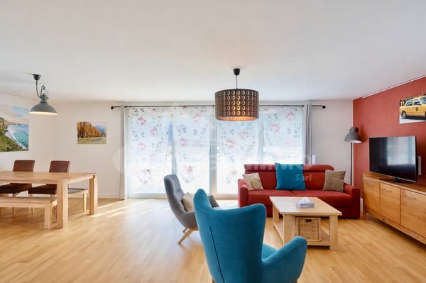 EXCEPTIONNEL APPARTEMENT 4.5 PIÈCES DANS UN ENVIRONNEMENT PAISIBLE 1
