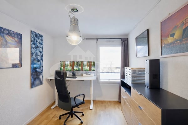 EXCEPTIONNEL APPARTEMENT 4.5 PIÈCES DANS UN ENVIRONNEMENT PAISIBLE 5