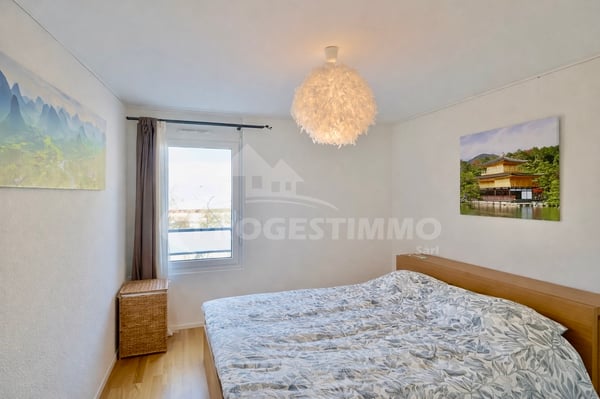EXCEPTIONNEL APPARTEMENT 4.5 PIÈCES DANS UN ENVIRONNEMENT PAISIBLE 4