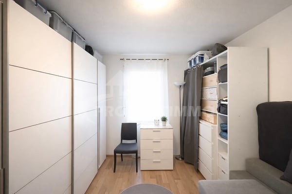 APPARTEMENT 4,5 PIÈCES AVEC VUE DÉGAGÉE SUR LES MONTAGNES 6