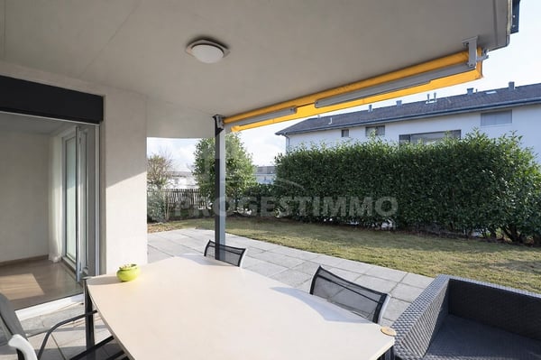 APPARTEMENT 4,5 PIÈCES AVEC VUE DÉGAGÉE SUR LES MONTAGNES 9