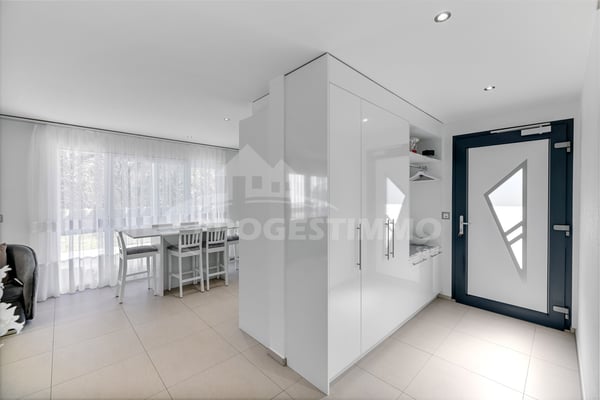 BELLE VILLA MODERNE DE DEUX LOGEMENTS 3