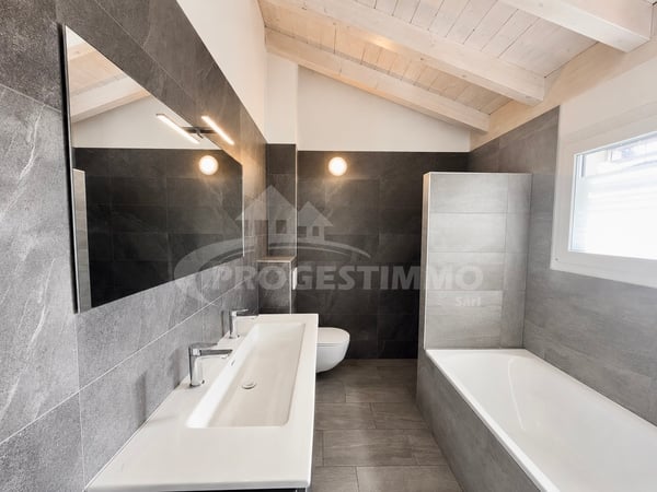 MAISON MITOYENNE DE 4,5 PIÈCES DANS UN QUARTIER PAISIBLE ET PRIVILÉGIÉ 8