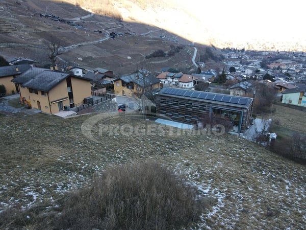 OPPORTUNITÉ RARE : TROIS TERRAINS CONSTRUCTIBLES À MARTIGNY-CROIX 1