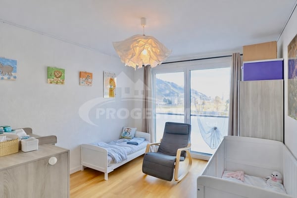 EXCEPTIONNEL APPARTEMENT 4.5 PIÈCES DANS UN ENVIRONNEMENT PAISIBLE 3