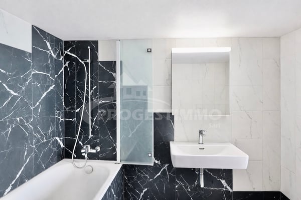 MAISON INDIVIDUELLE AVEC PANORAMA À COUPER LE SOUFFLE SUR LA PLAINE 8