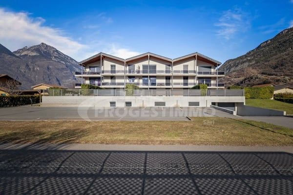 APPARTEMENT 4,5 PIÈCES D'EXCEPTION AVEC VUE SUR LES ALPES 11