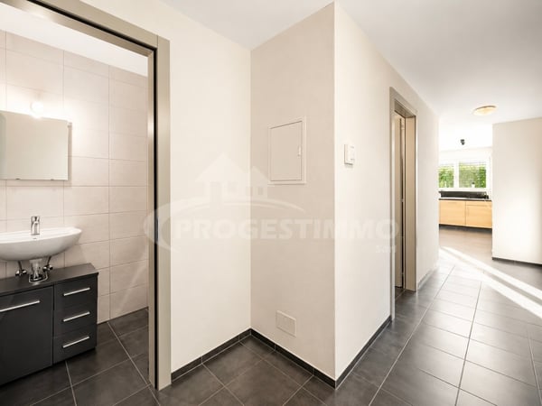 APPARTEMENT 4,5 PIÈCES D'EXCEPTION AVEC VUE SUR LES ALPES 8