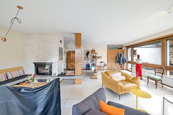 REZ-DE-CHAUSSEE D'UNE VILLA AVEC GRAND JARDIN 3