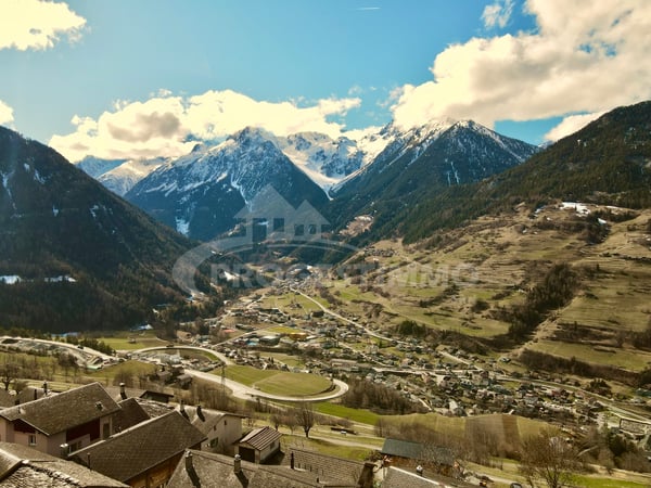 COUP DE COEUR  AVEC PARCELLE CONSTRUCTIBLE COMPRISE DANS LE PRIX 13