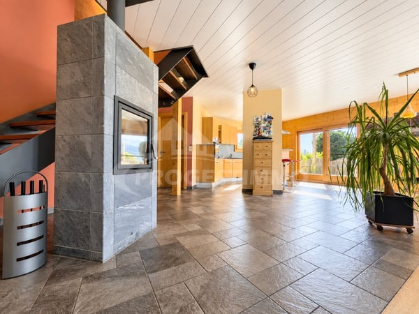 MAISON INDIVIDUELLE DE 5,5 PIÈCES AU COEUR DES ALPES 2