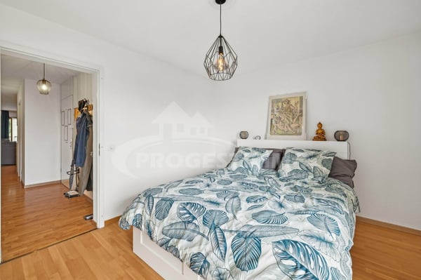 CHARMANT 2.5 PIÈCES AVEC VUE DÉGAGÉE SUR LA PLAINE 5