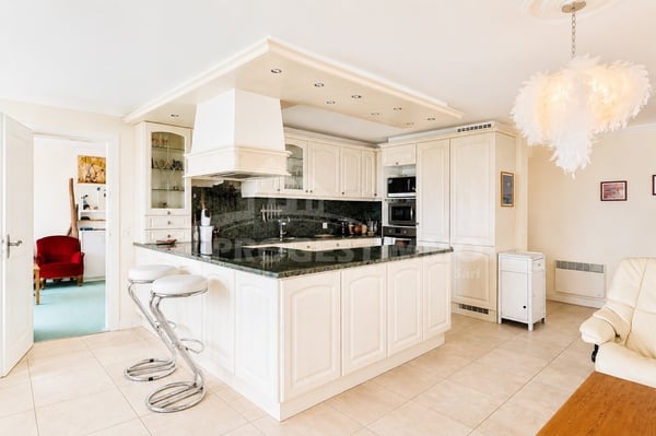 DUPLEX AVEC VUE EXCEPTIONNELLE 2
