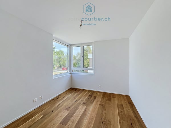Villa contemporaine neuve en pignon avec jardin - disponible de suite 14