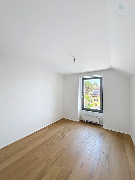 Immeuble rénové 100% loué, hyper-centre, avec salle des coffres-forts à valoriser 4