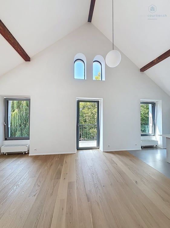 Immeuble rénové 100% loué, hyper-centre, avec salle des coffres-forts à valoriser 9