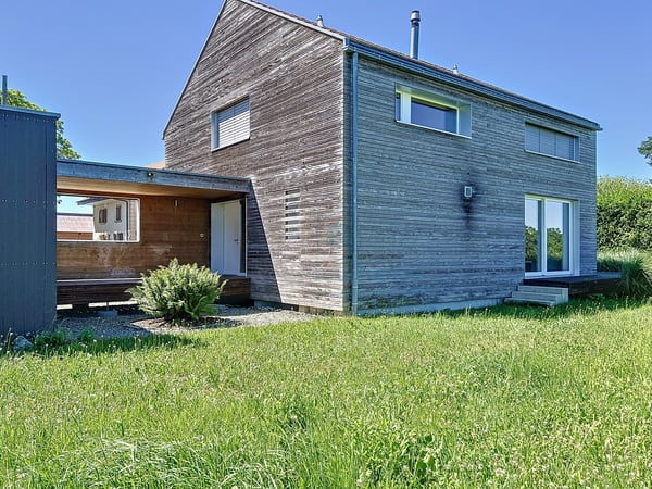 Belle propriété proche de Fribourg en bordure de terrains agricoles 5