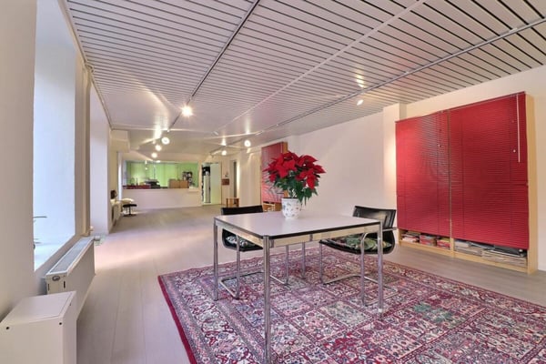 Administratif/Bureau 1.5 pièces 180 m2 à Montreux 5