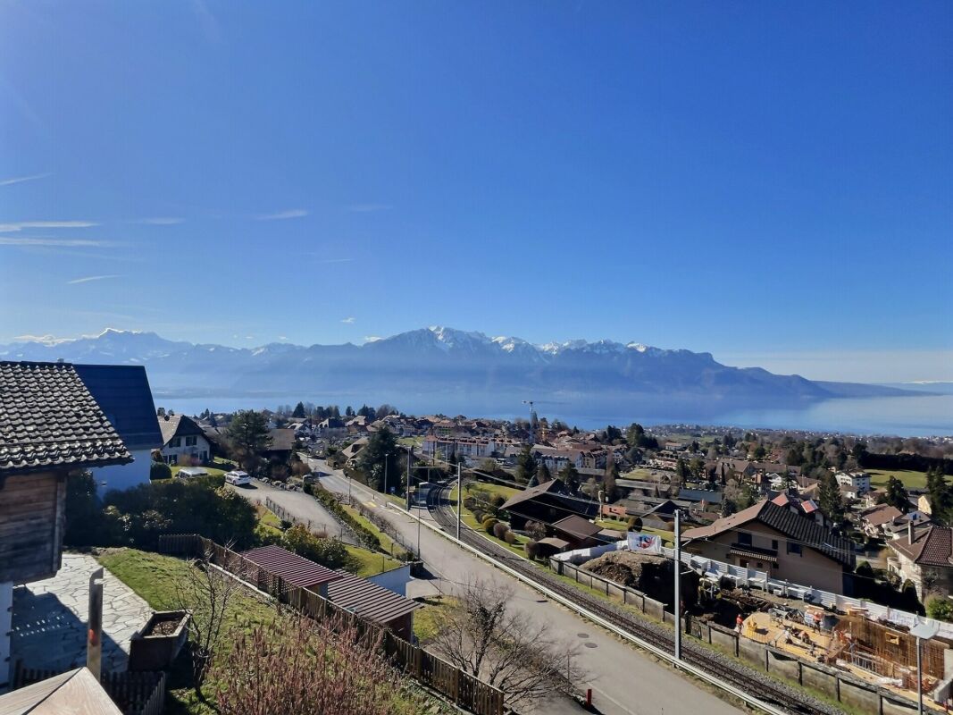Magnifique chalet avec vue sur le lac et les montagnes