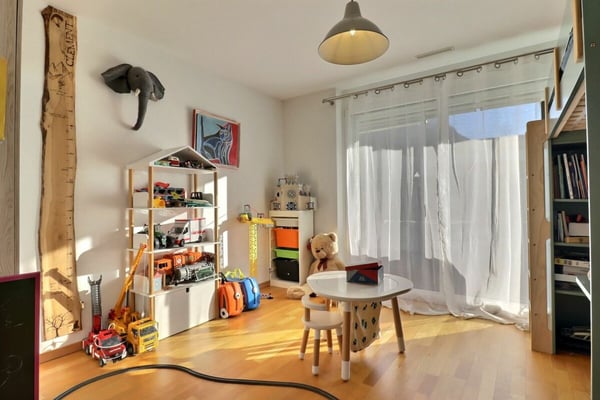 Spacieux appartement de 5.5 pièces copie 11