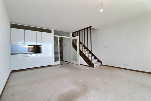 Duplex de 3.5 pièces + bureau avec fort potentiel et vue imprenable 6