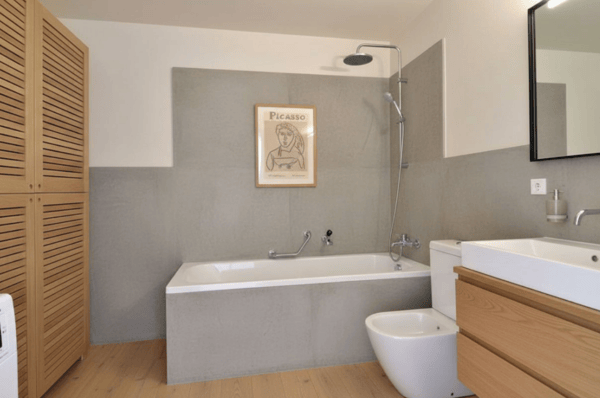 Duplex de 3.5 pièces + bureau avec fort potentiel et vue imprenable 15