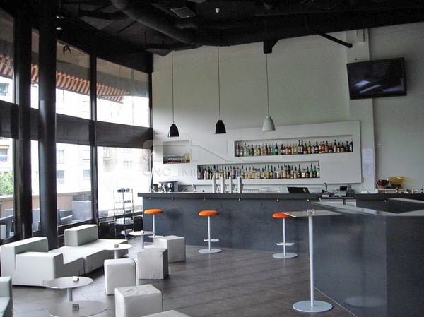 Surface modulable en plein centre ville de Fribourg 4