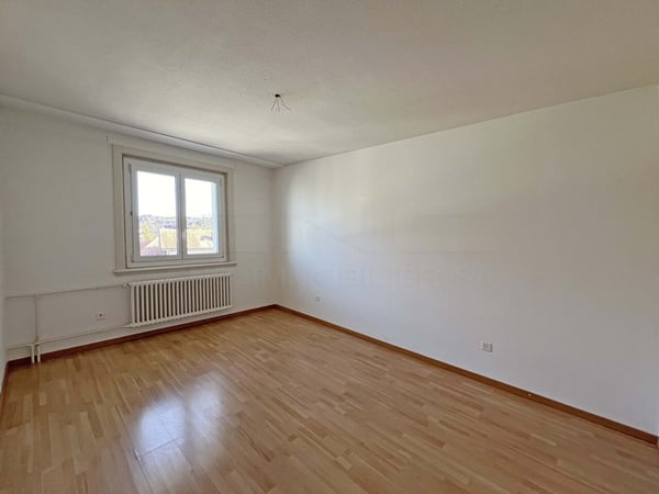 Appartement 1.5 pièces au somment de l'immeuble 10