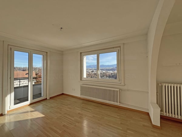 Appartement 1.5 pièces au somment de l'immeuble 5