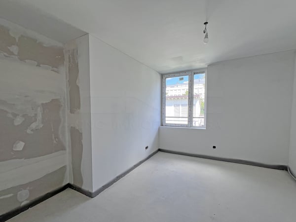 Attique - Élégance architecturale à proximité du centre-ville 10