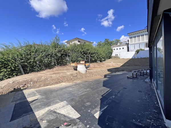 4.5 pièces au rez-de-jardin - Élégance architecturale ! 11
