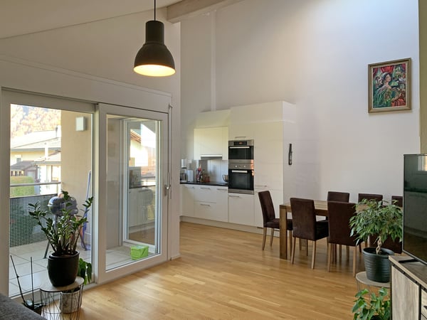 Appartement de 4.5 pièces avec belle vue dégagée