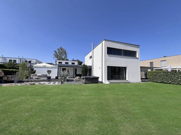 Villa individuelle et contemporaine de 3.5 pièces sans vis-à-vis 1