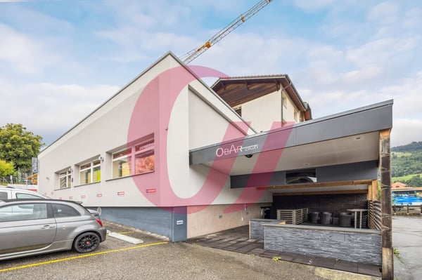 Immeuble commercial au centre de Charmey ! 2