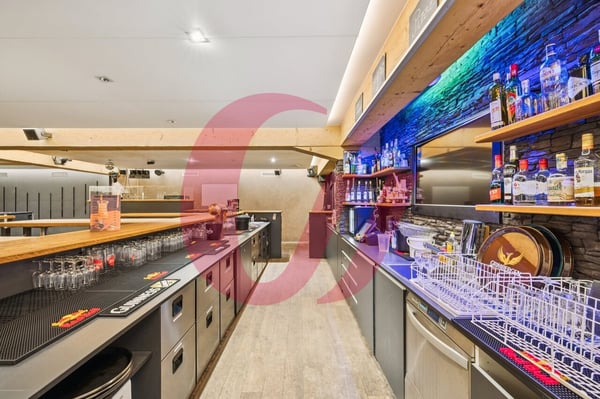 Immeuble commercial au centre de Charmey ! 7