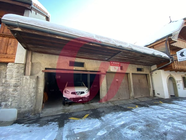 Bien à rénover/densifier au centre de Charmey ! 2