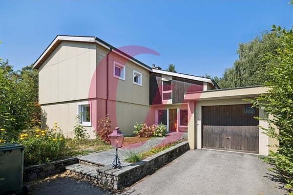 Maison de 7.5 pièces sise sur 3 niveaux 1
