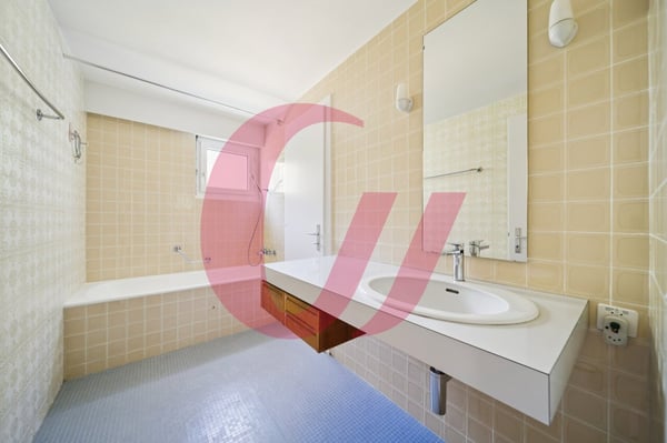 Maison de 7.5 pièces sise sur 3 niveaux 9